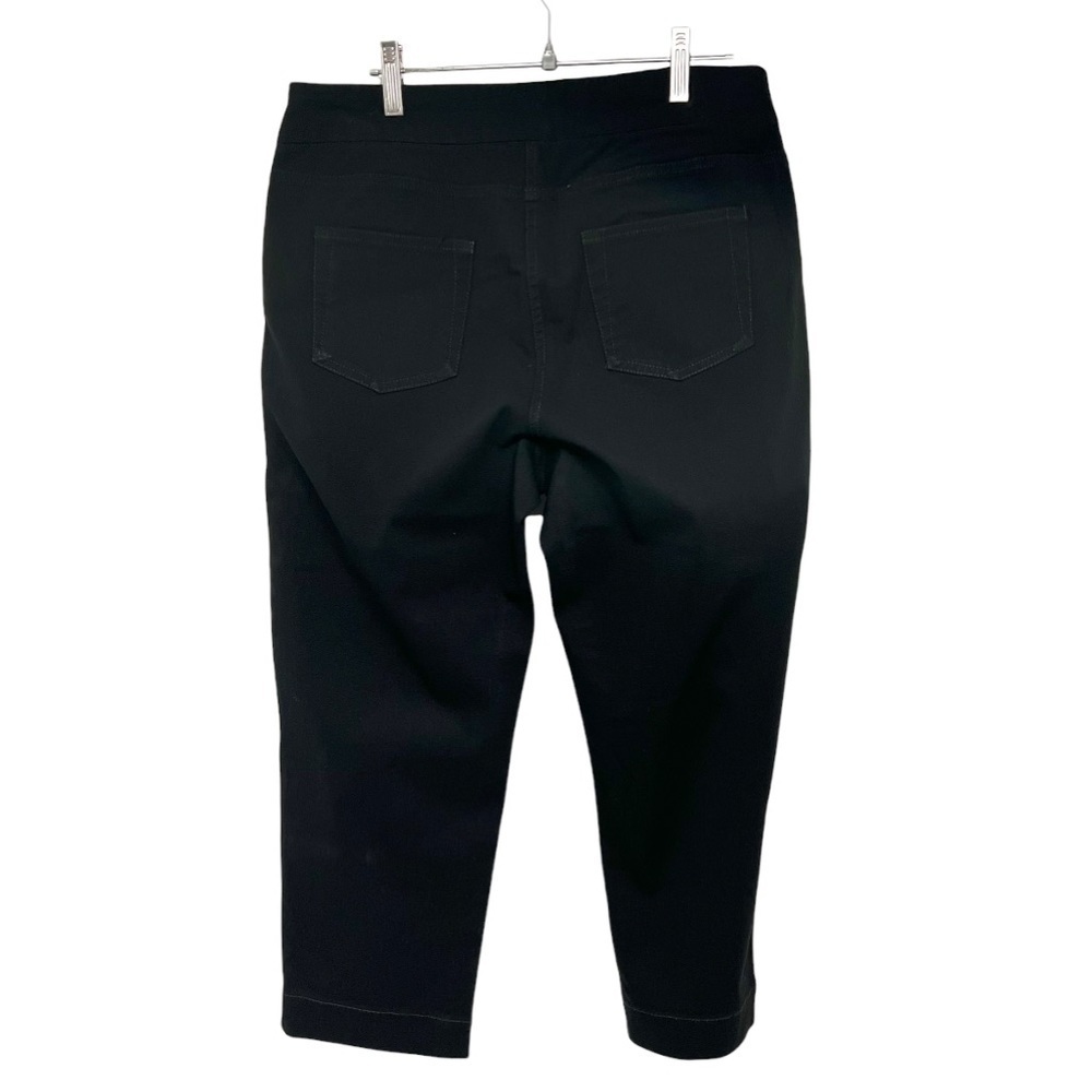 Soft Surroundings Black Stretchy Pull On Cropped Pants - Picture 6 of 11